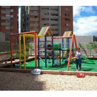 PARQUE INFANTILES PLSTICOS MADERPLAST Maderplast  fbrica de parques