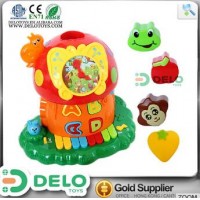 El más vendido 2015 hecho en china juguete de plástico para bebé sonajeros con luces y animales multifuncional DE0010015