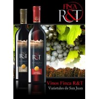 05 Caja con 6 VINOS